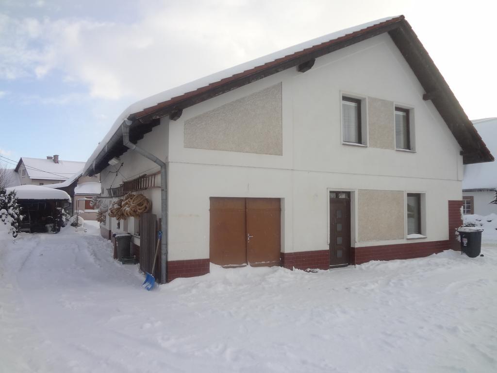 Holiday House Moravkovi Horni Branna エクステリア 写真